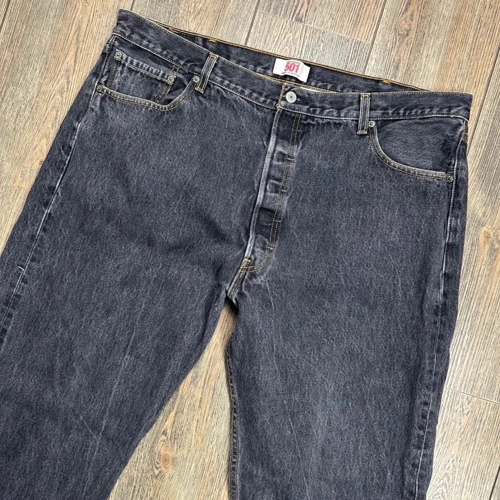 Levis 501 Original Fit Mens Jean 40x31 Faded Black Straight Leg Button Fly Denim